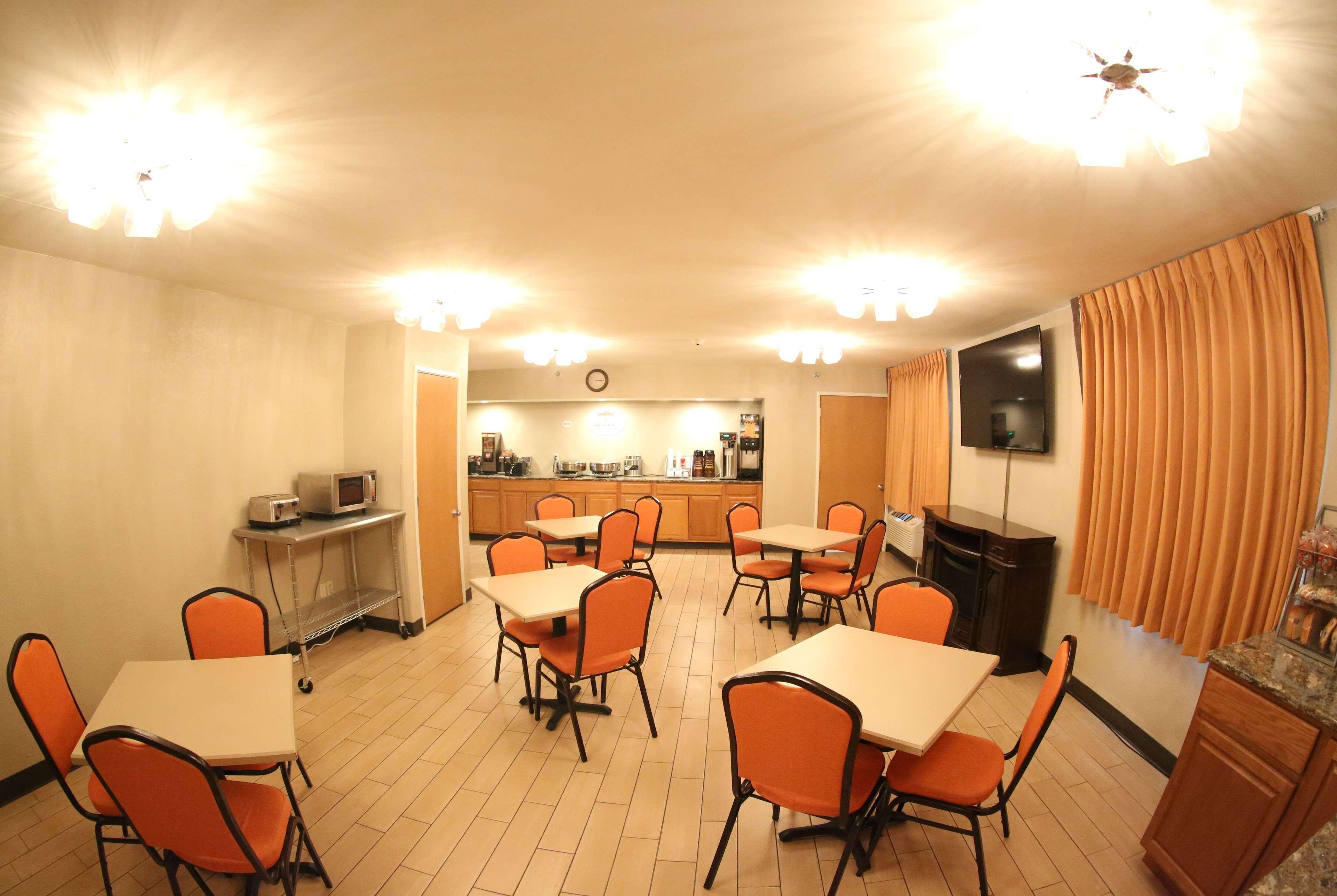 Super 8 By Wyndham Portsmouth Hotel Rosemount Ngoại thất bức ảnh