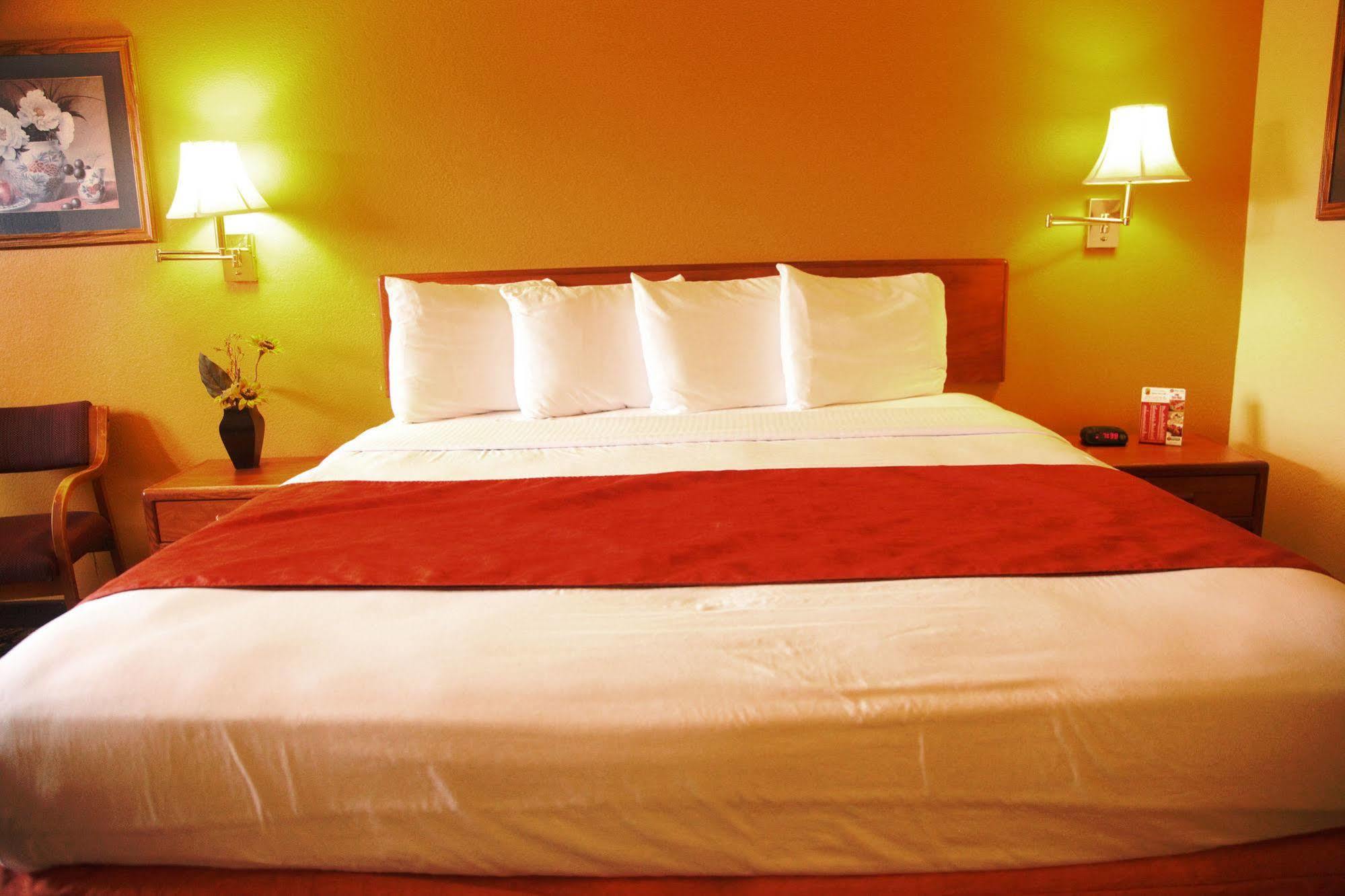 Super 8 By Wyndham Portsmouth Hotel Rosemount Ngoại thất bức ảnh